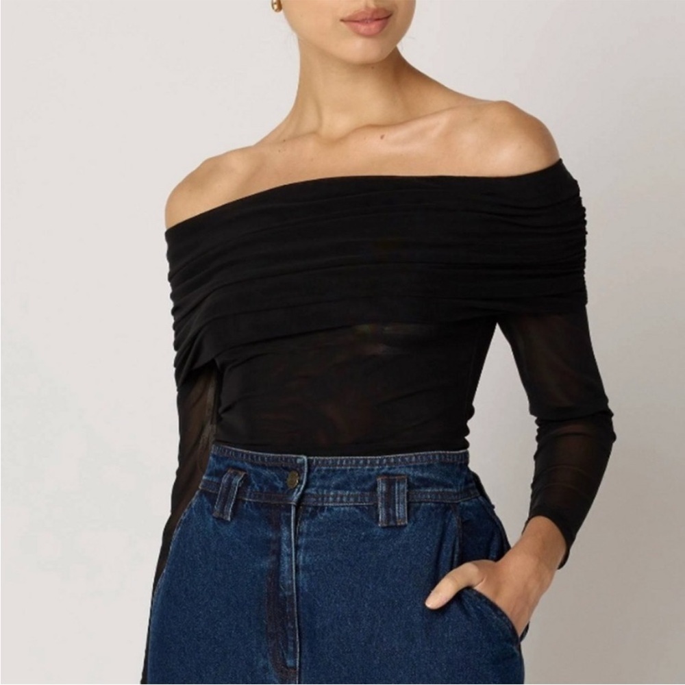 Cleobella Penelope Off The Shoulder Top In Black NWT Size Medium Retails $168